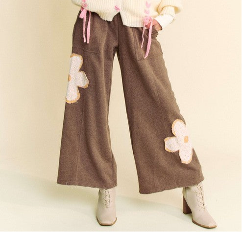 Davi & Dani Flower Patch Elastic Waist Wide Leg Pants