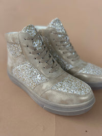 Corkys Notorius Sneaker is