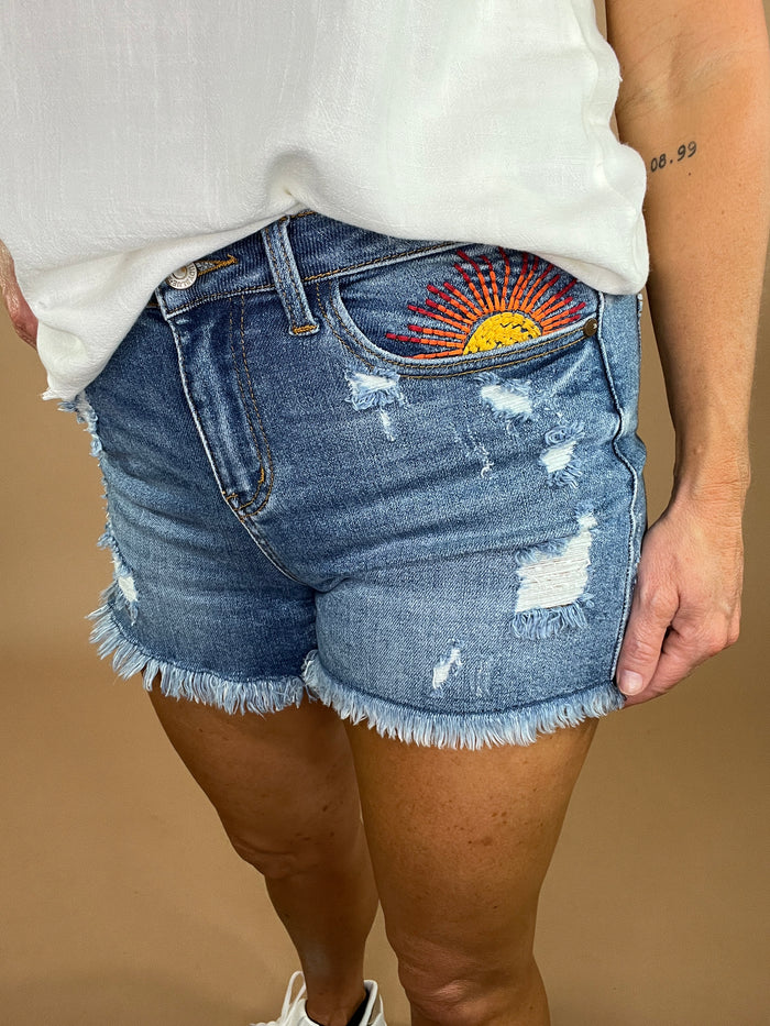 Judy Blue hi-rise sun embroidery cutoff shorts