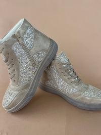 Corkys Notorius Sneaker is