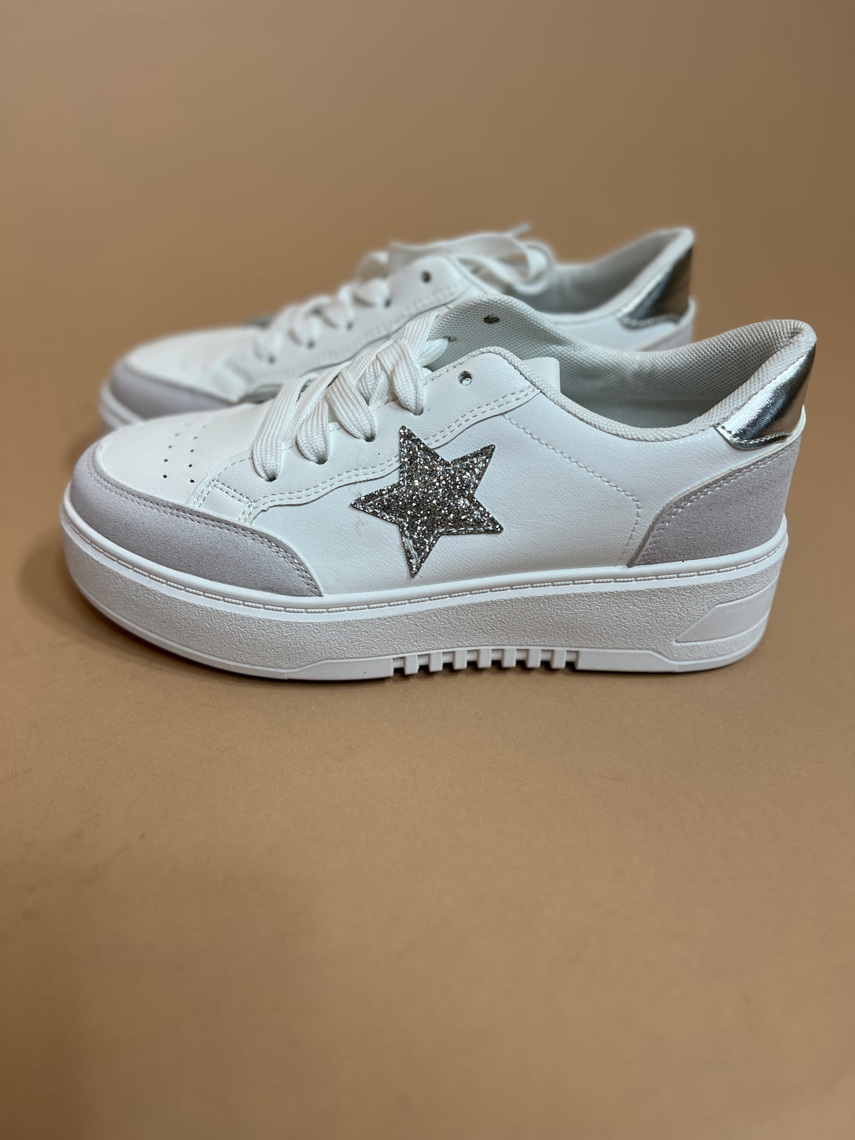 Star Platform Sneaker