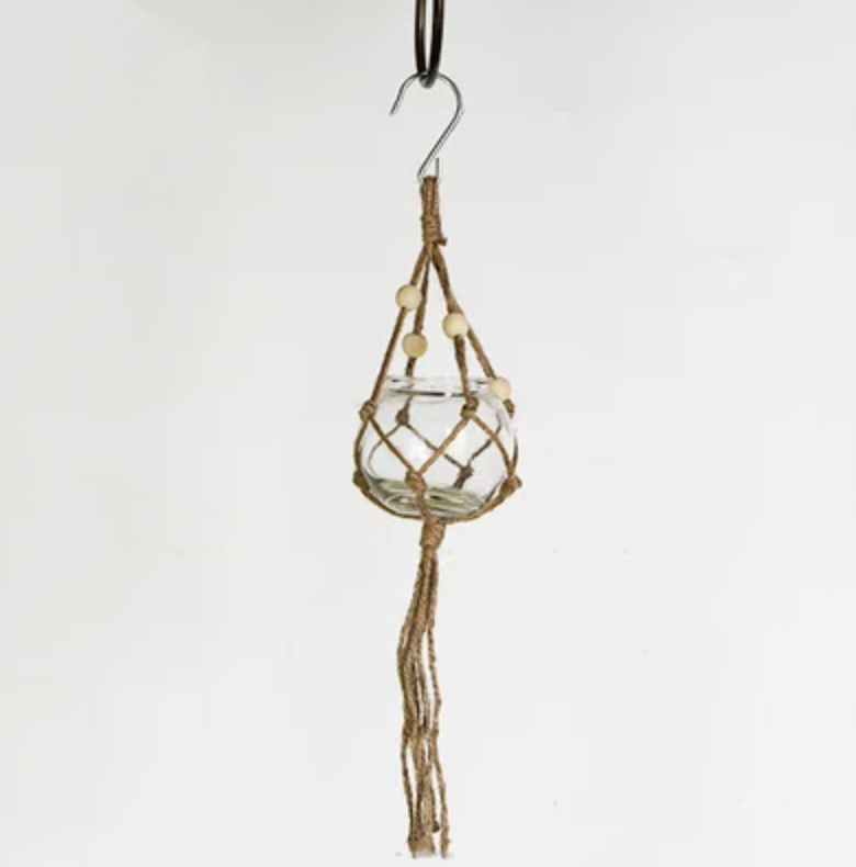 Small macrame hanger