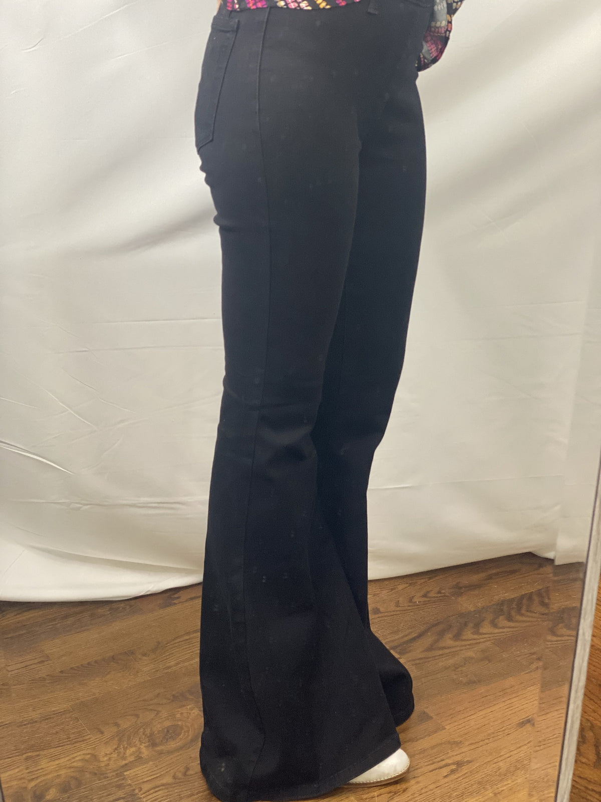 Judy Blue black hi-rise pull on super flare-35A